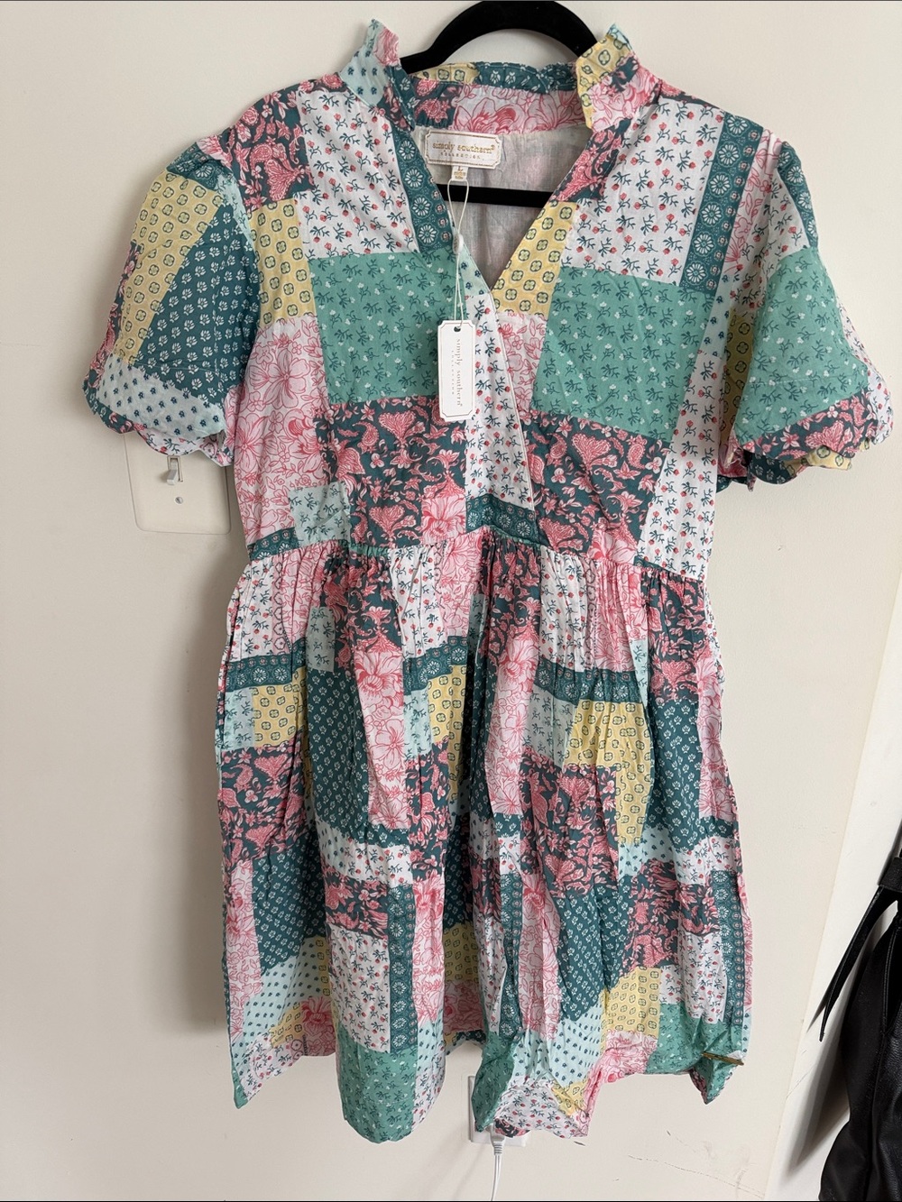 Simply Southern NWT Patchwork Floral Short Sleeve Dress — Pink, Green & Yellow - Picture 1 of 7